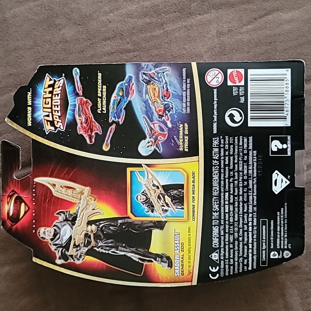Superman and General Zod NIB - Picture 6 of 6